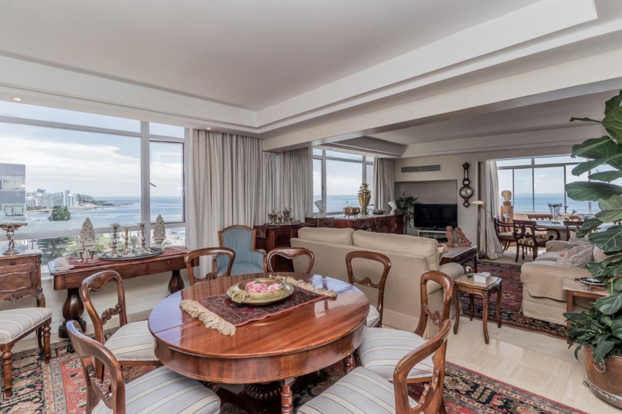 3 Bedroom Property for Sale in Sea Point Western Cape